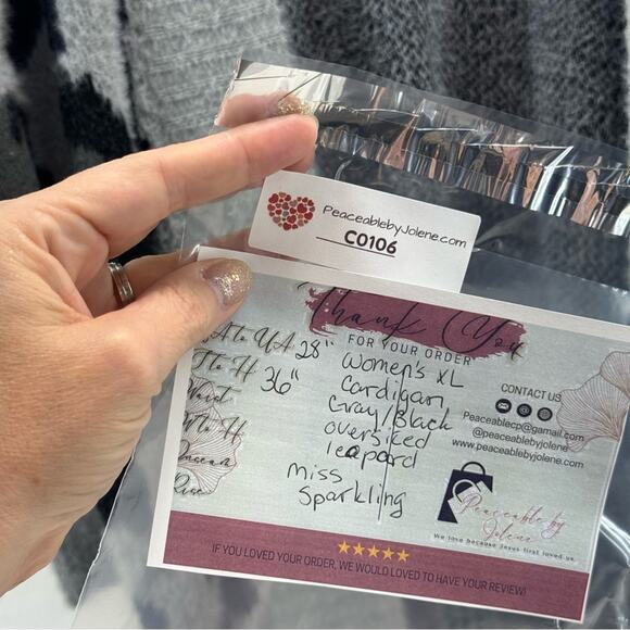 Chic XL Miss Sparkling Gray Leopard Women's Cardigan - Picture 10 of 10